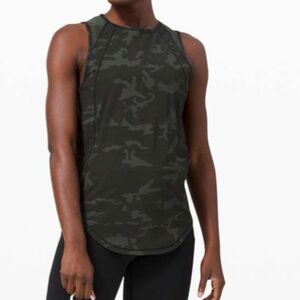 Lululemon Sculpt Tank Incognito Camo Multi Gator Green Size 6 or 8? no size tag